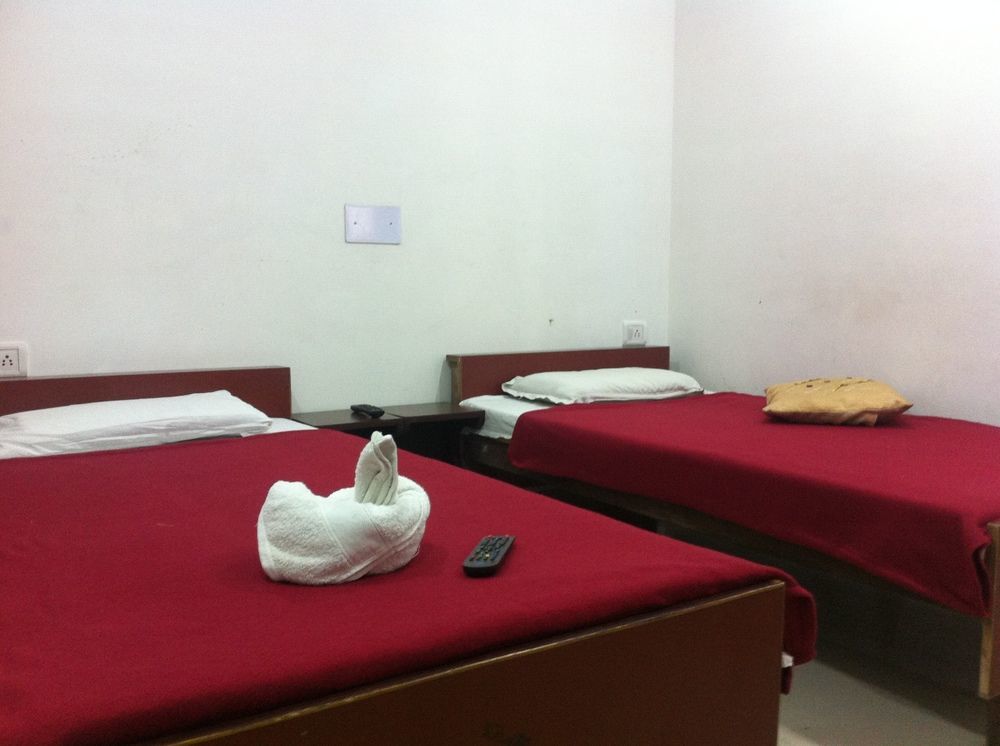 Hotel Safari Agra  Zewnętrze zdjęcie