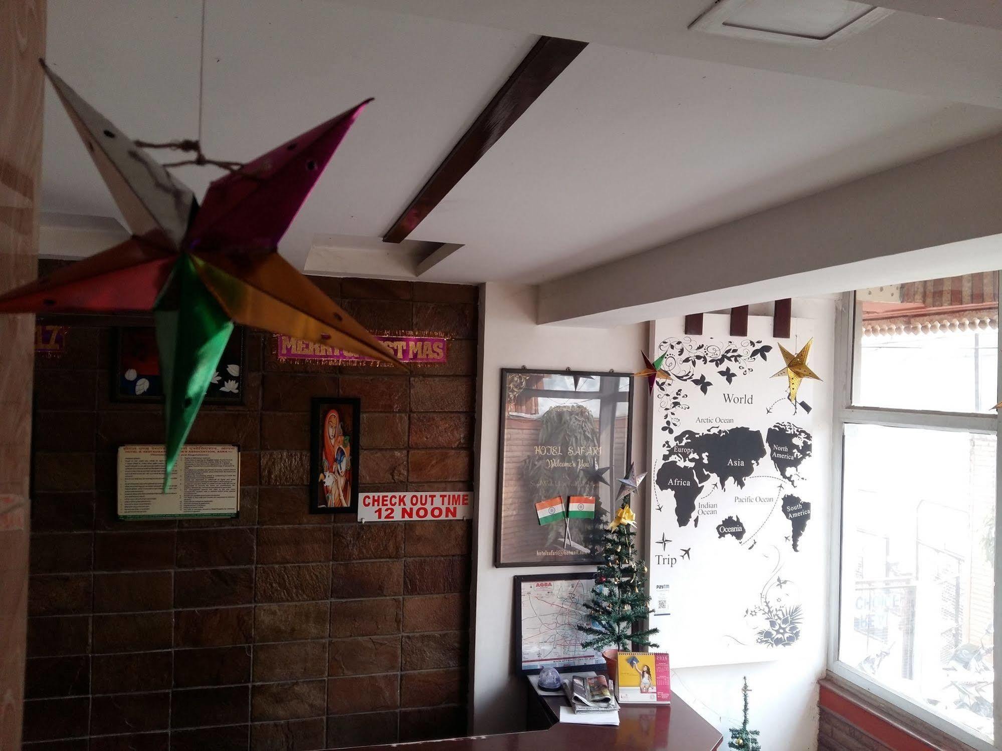 Hotel Safari Agra  Zewnętrze zdjęcie