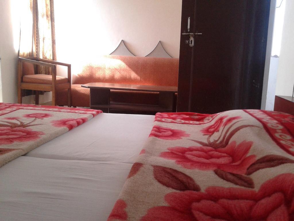 Hotel Safari Agra  Pokój zdjęcie